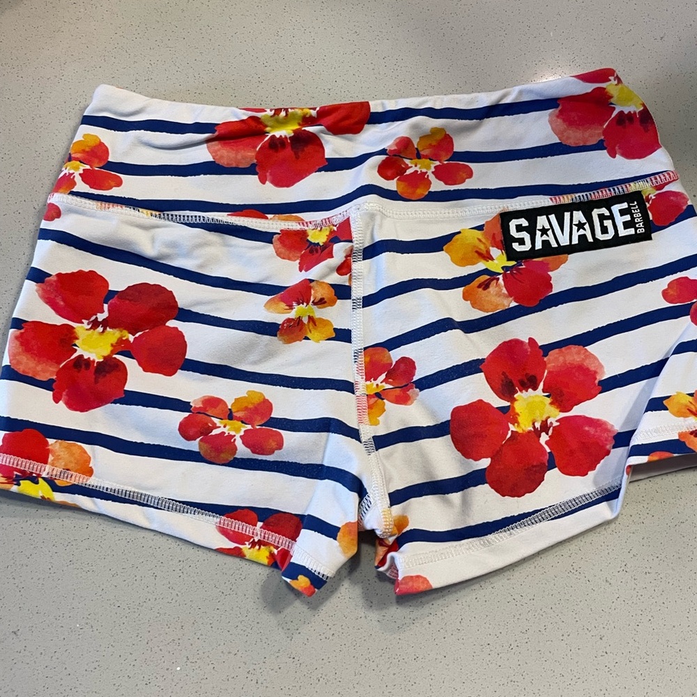 Savage barbell shorts
